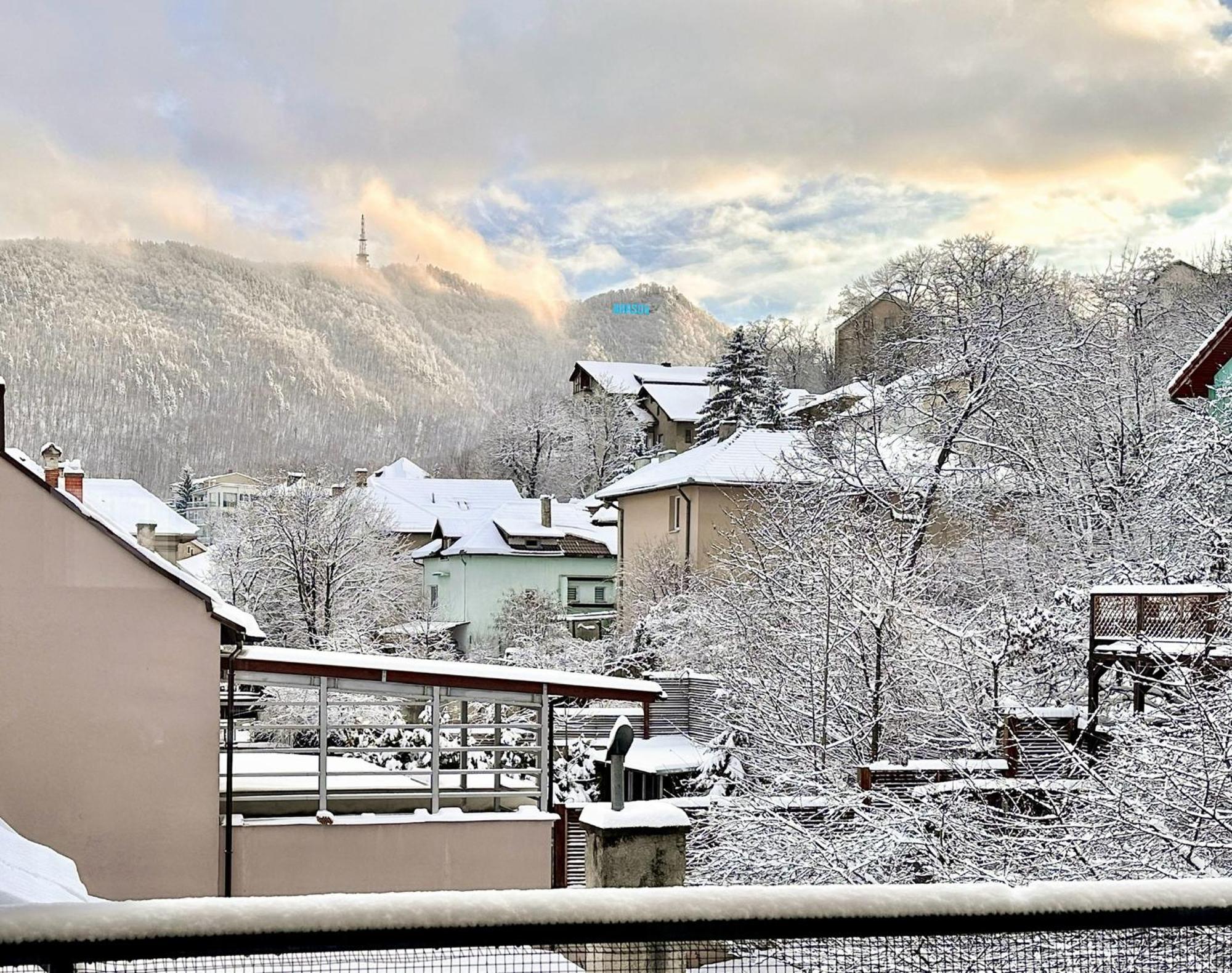 Central Premium Apartment Brașov Exterior foto